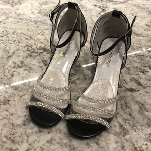 Little Angles girls dress heels